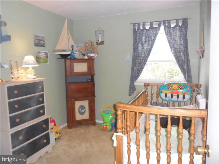 417 Densmore Road Philadelphia, PA 19116 - Photo 11 of 19 Gallery Image 11