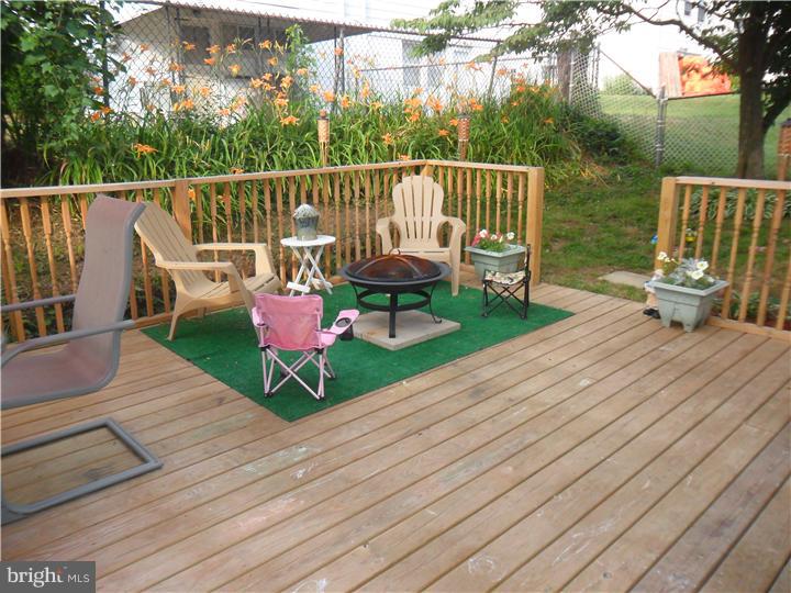417 Densmore Road Philadelphia, PA 19116 - Photo 18 of 19 Gallery Image 18