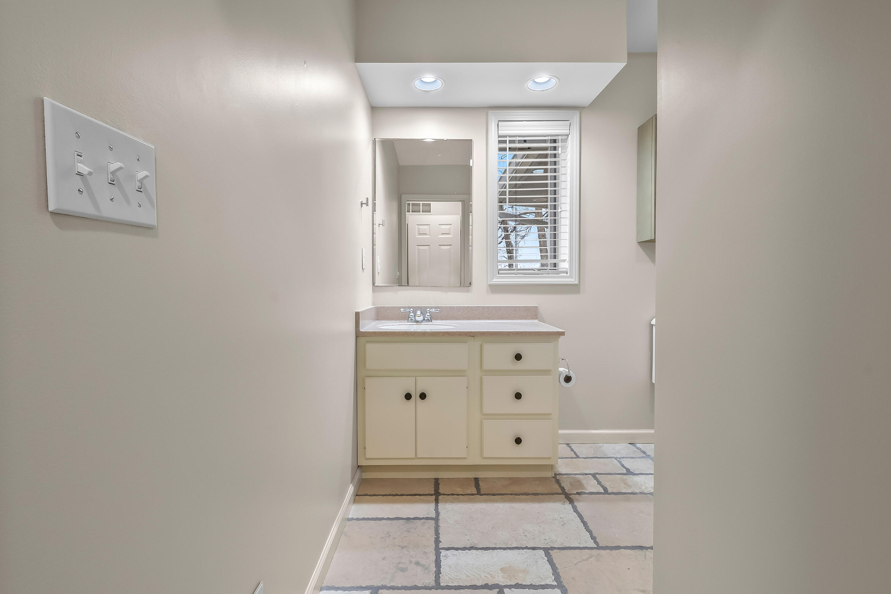 14152 Iyopawa Island Road Coldwater, MI 49036 - Photo 23 of 66 53