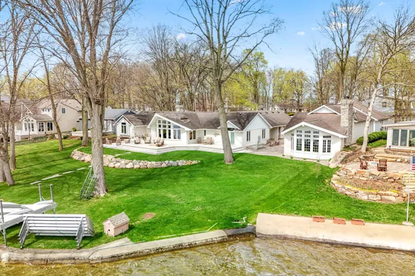 $1,699,000 | 14152 Iyopawa Island Road, Coldwater, MI 49036