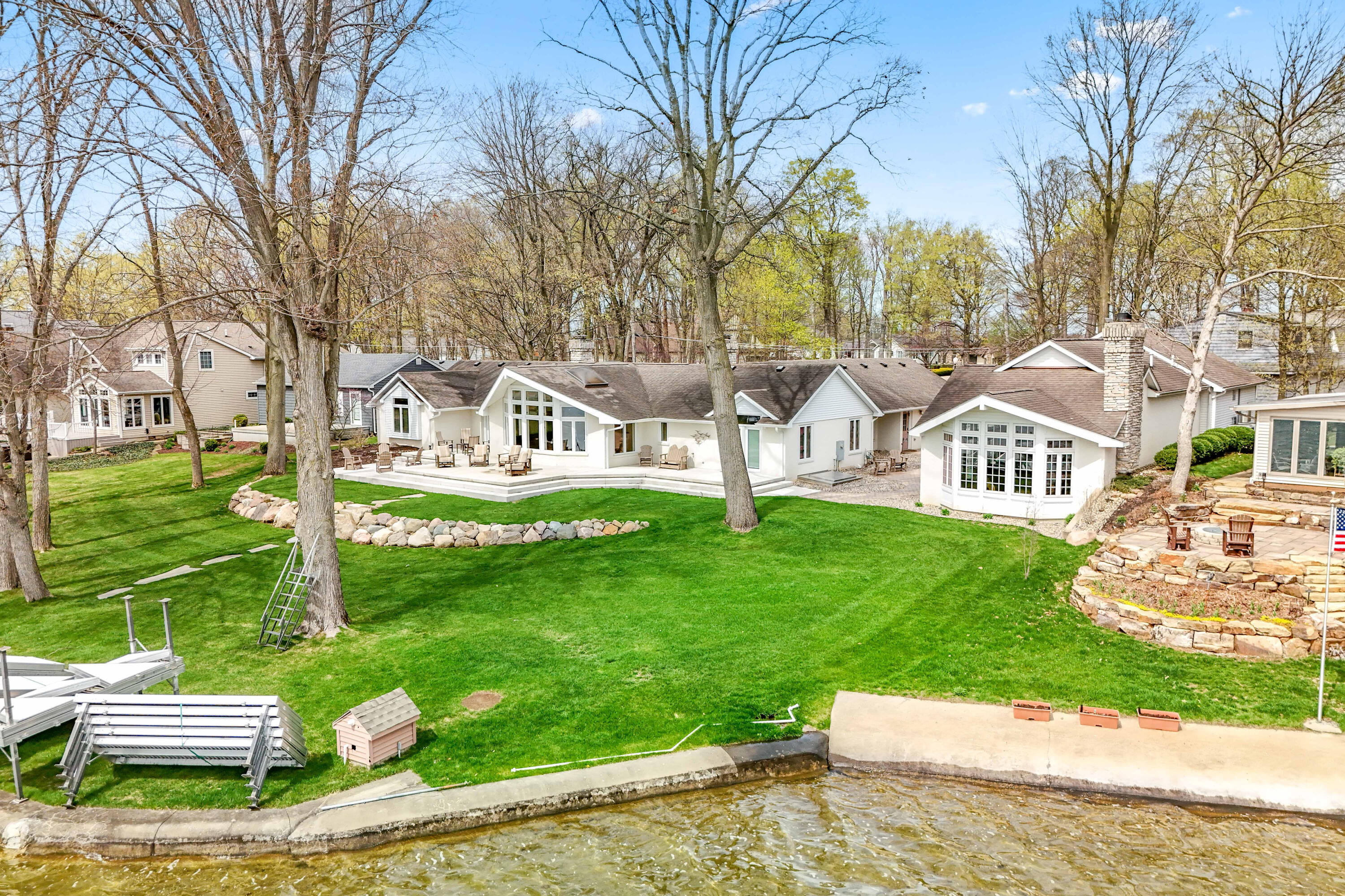 14152 Iyopawa Island Road Coldwater, MI 49036 - Photo 3 of 66 17