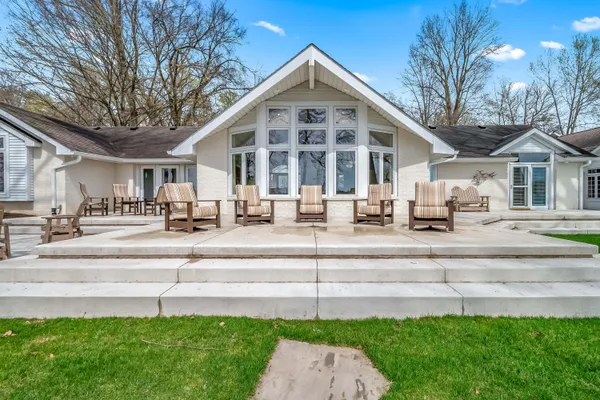 $1,699,000 | 14152 Iyopawa Island Road, Coldwater, MI 49036