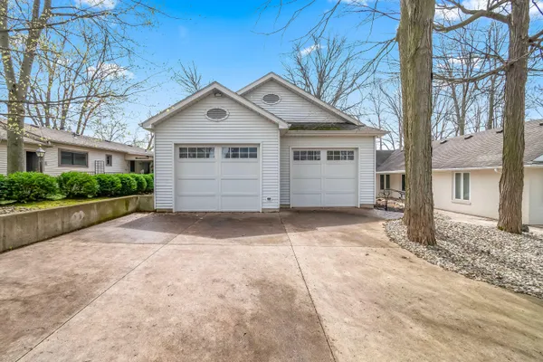 $1,699,000 | 14152 Iyopawa Island Road, Coldwater, MI 49036