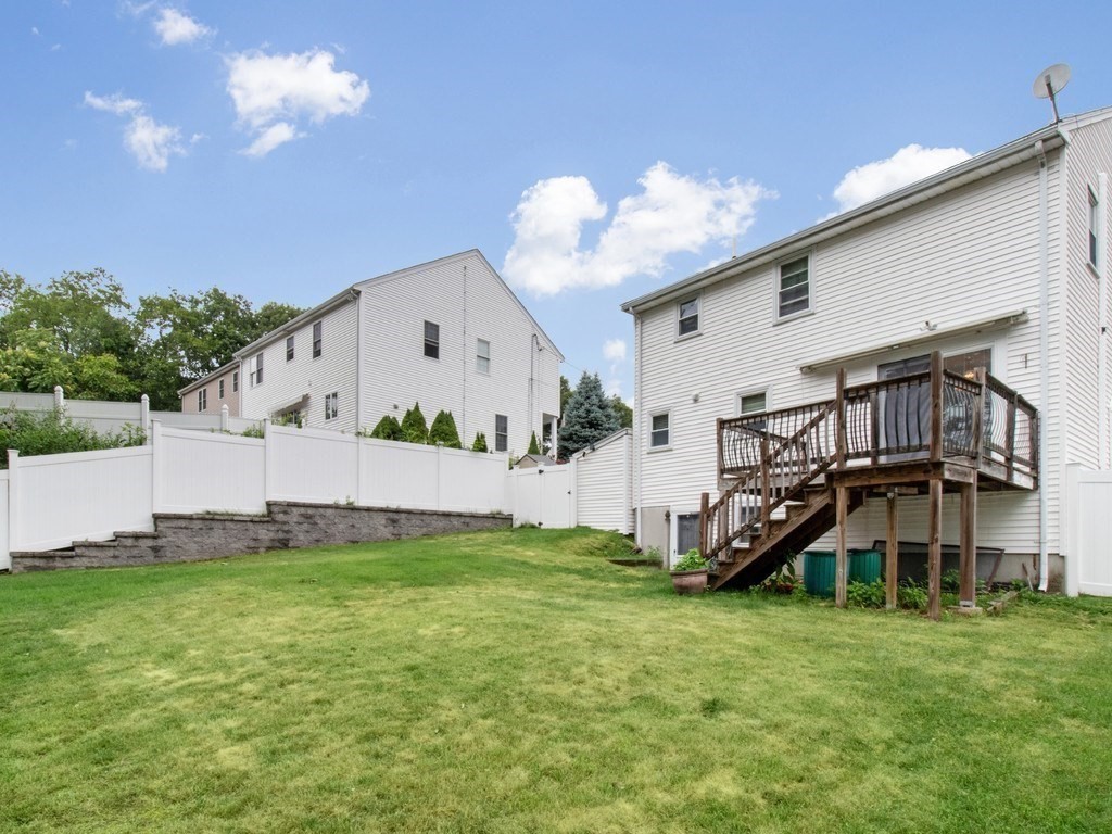 127 Westgate Road Waltham, MA 02453 - Photo 25 of 34
