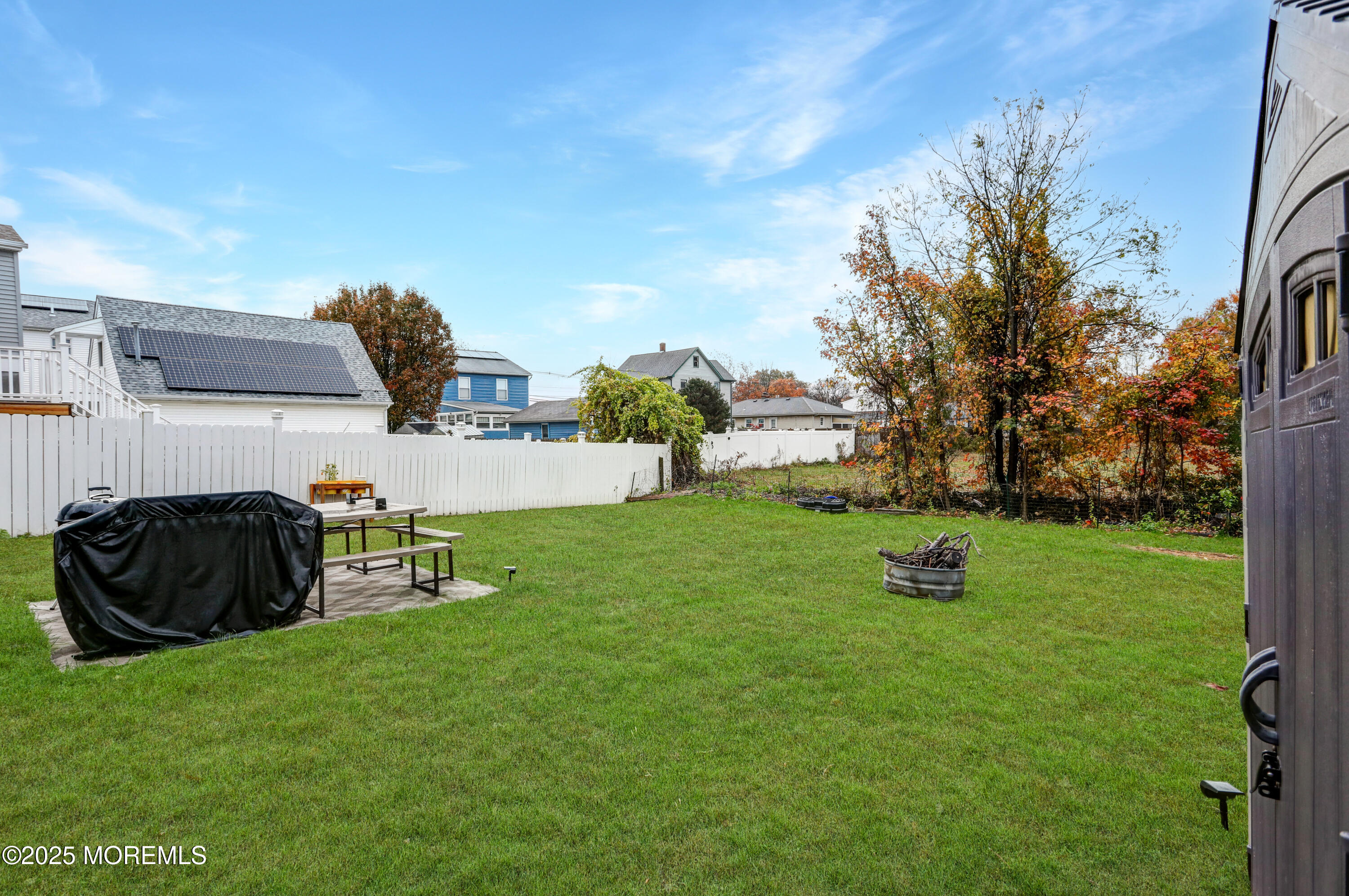 120 Victoria Place Union Beach, NJ 07735 - Photo 5 of 18 7