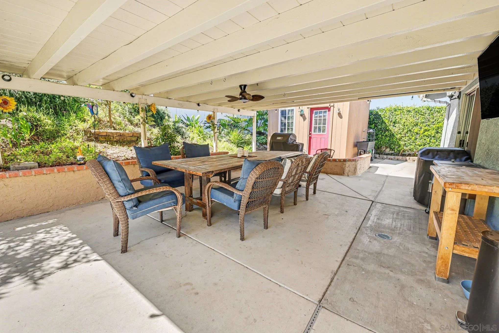 9939 Crestlane Court Spring Valley, CA 91977 - Photo 21 of 35