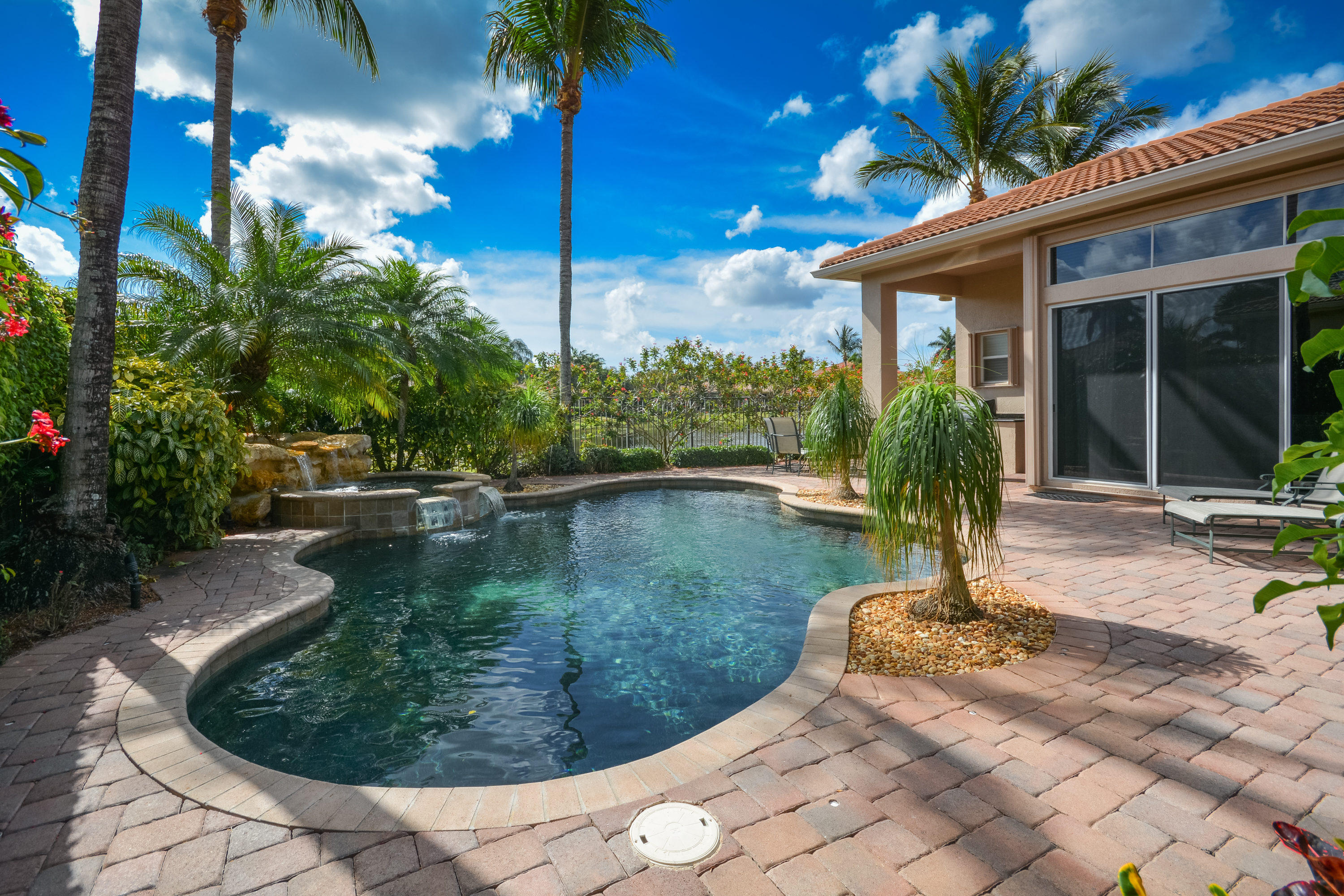 8084 Laurel Ridge Court Delray Beach, FL 33446 - Photo 28 of 32 POOL