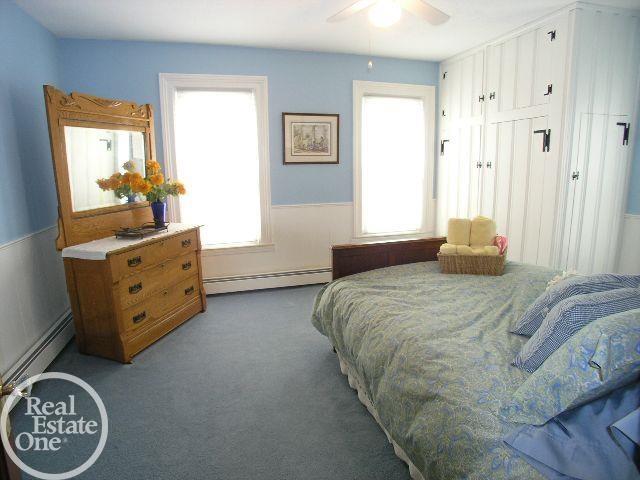 2172 Greenfield Road Berkley, MI 48072 - Photo 28 of 44 50074128-27.JPG