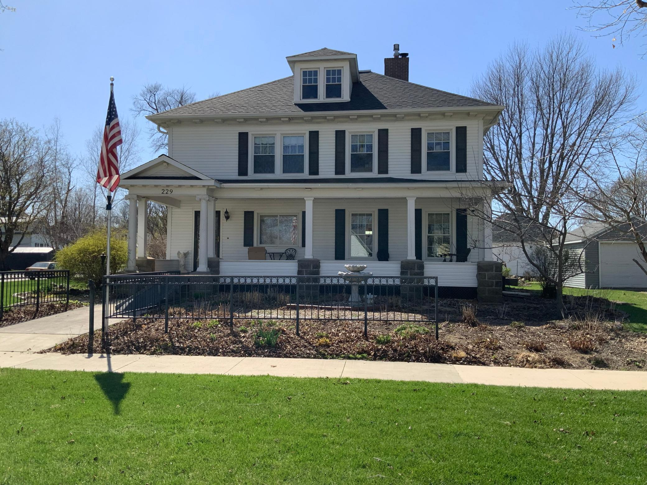 229 1st Street Southwest Grand Meadow, MN 55936 - Photo 4 of 75
