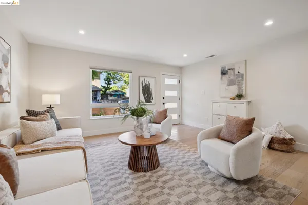 $859,000 | 1020 Channing Way, Berkeley, CA 94710