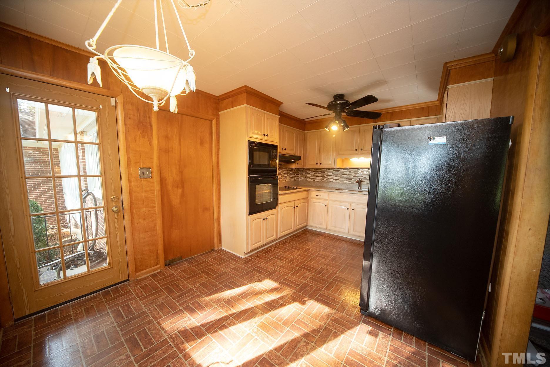 1606 County Home Road Blanch, NC 27212 - Photo 4 of 29 Gallery Image 4