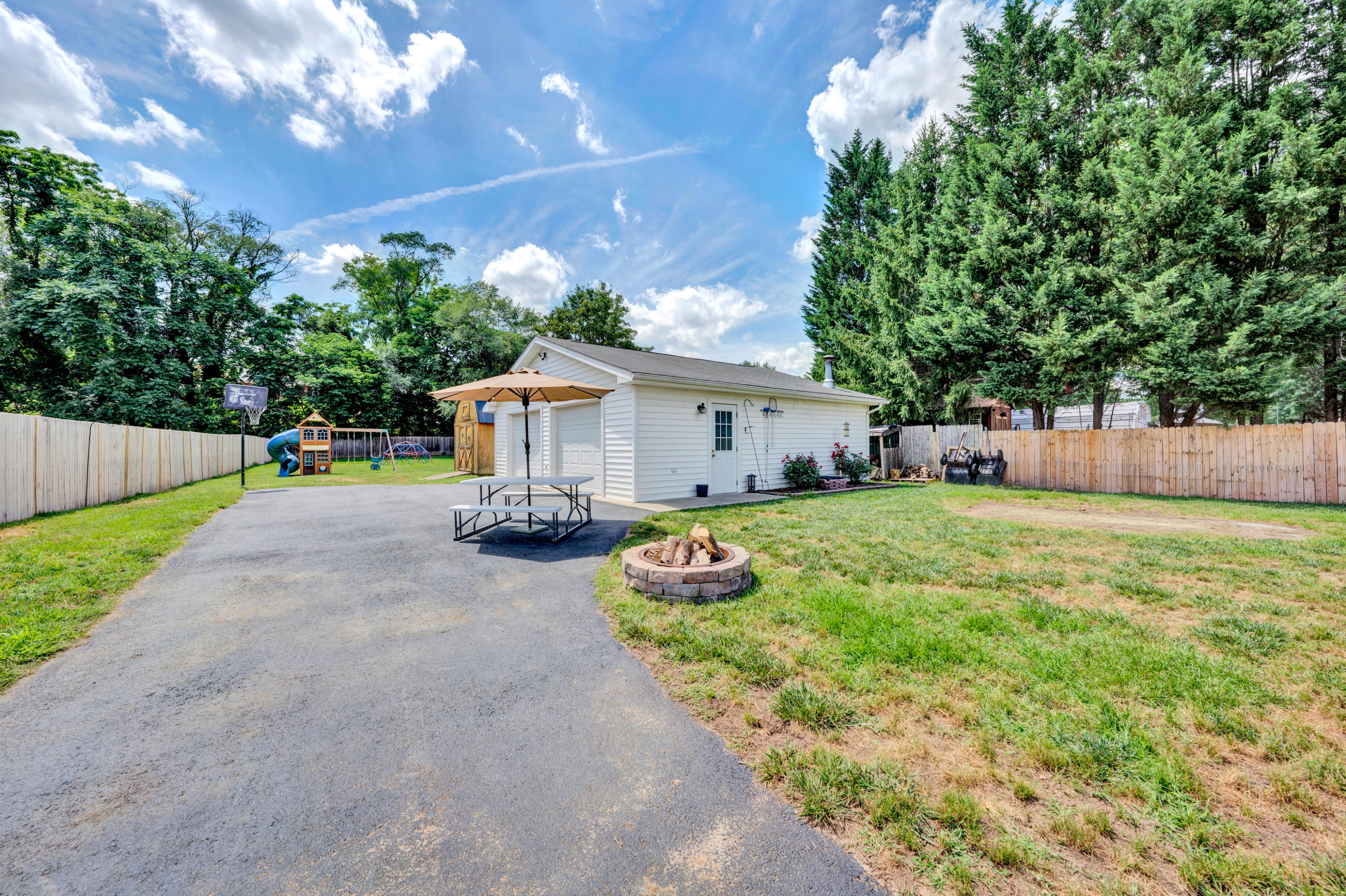 533 Kessler Mill Road Salem, VA 24153 - Photo 21 of 25 21