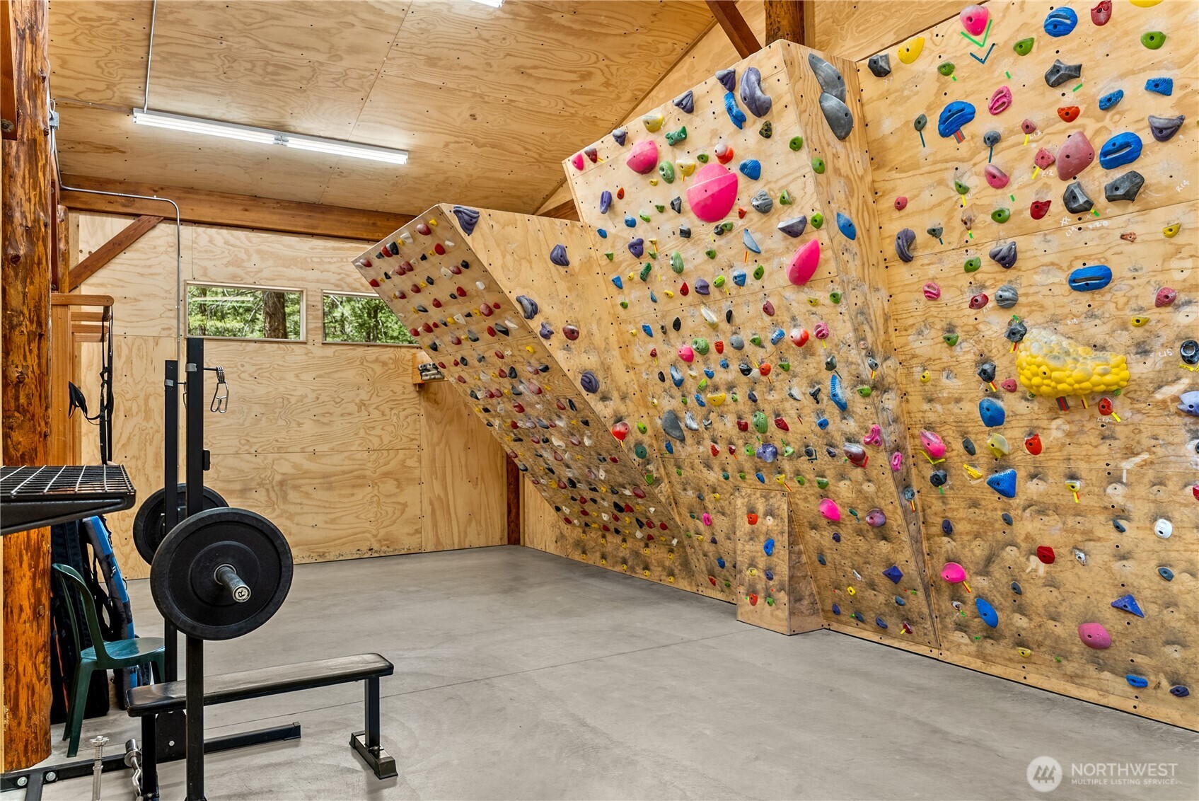 16 Littell Road Mazama, WA 98833 - Photo 5 of 40 a utility room with dryer and washer