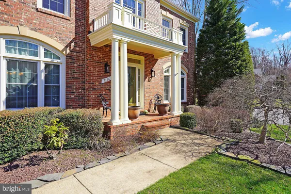 $1,450,000 | 7366 Hunters Oak Court, Springfield, VA 22150