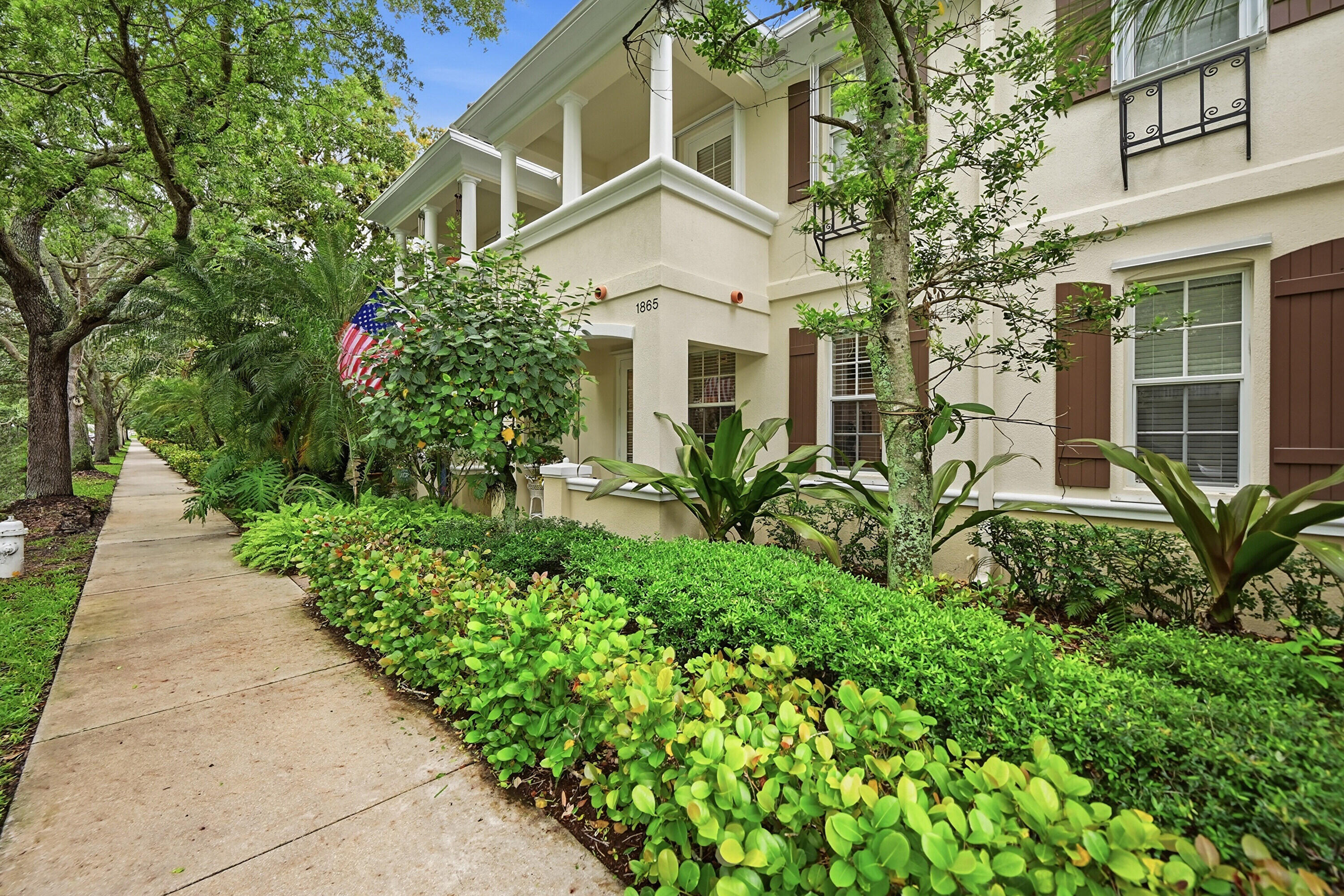 1865 Frederick Small Road Jupiter, FL 33458 - Photo 5 of 52 04_ra1_5675