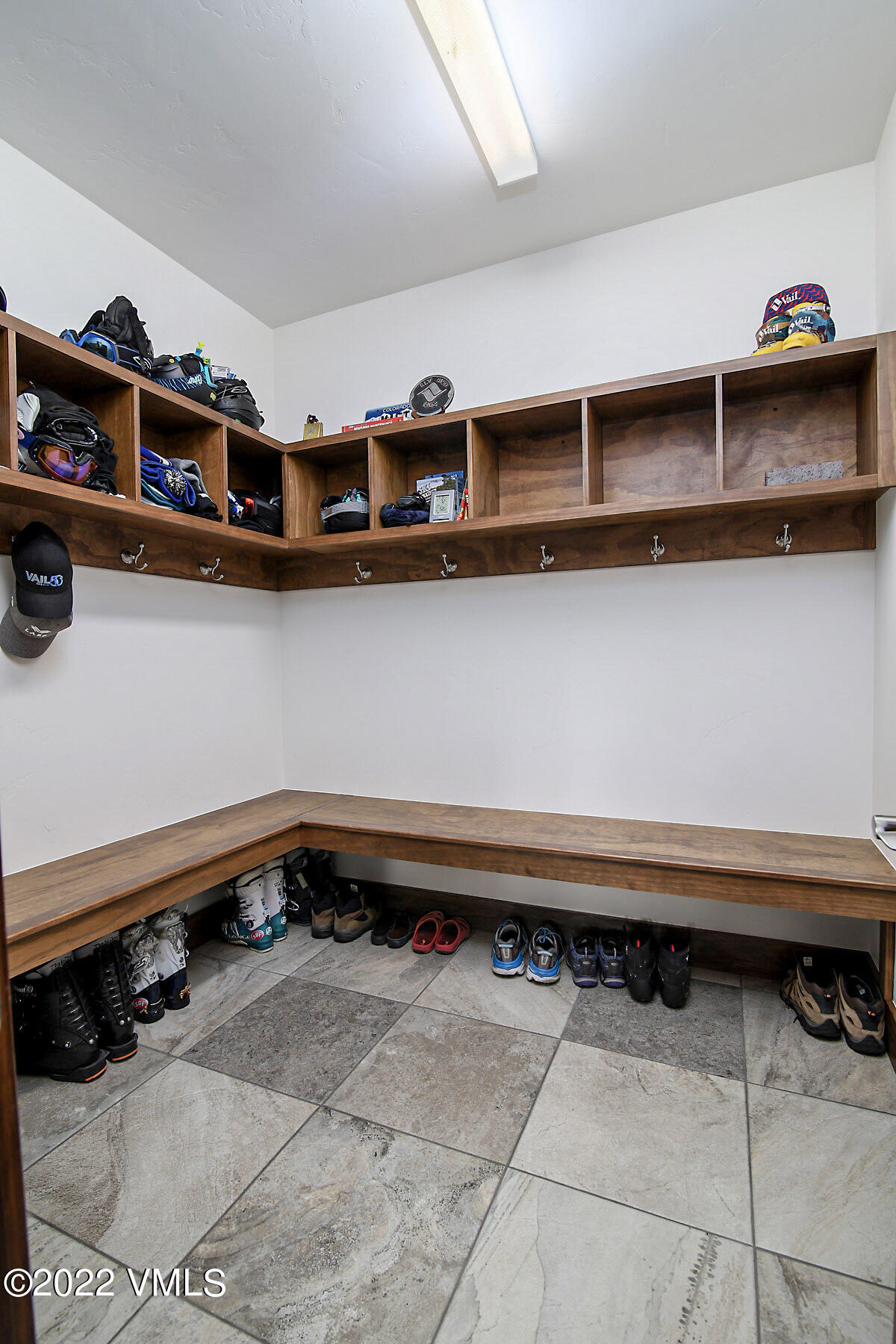 4730 Wildridge Road, Unit B Avon, CO 81620 - Photo 16 of 29 16_4730_e_wildridge_mudroom