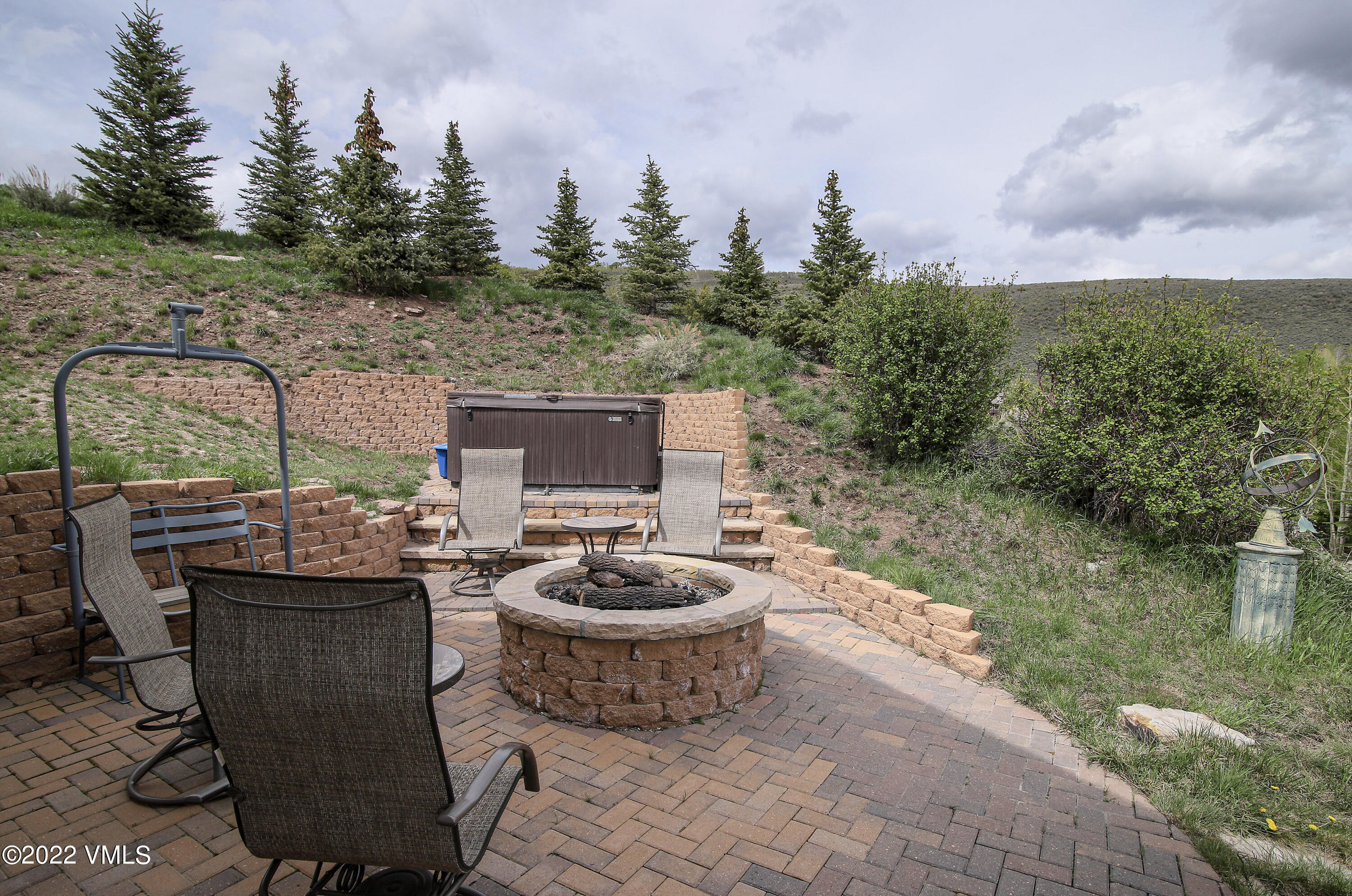 4730 Wildridge Road, Unit B Avon, CO 81620 - Photo 19 of 29 19_4730_e_wildridge_patio