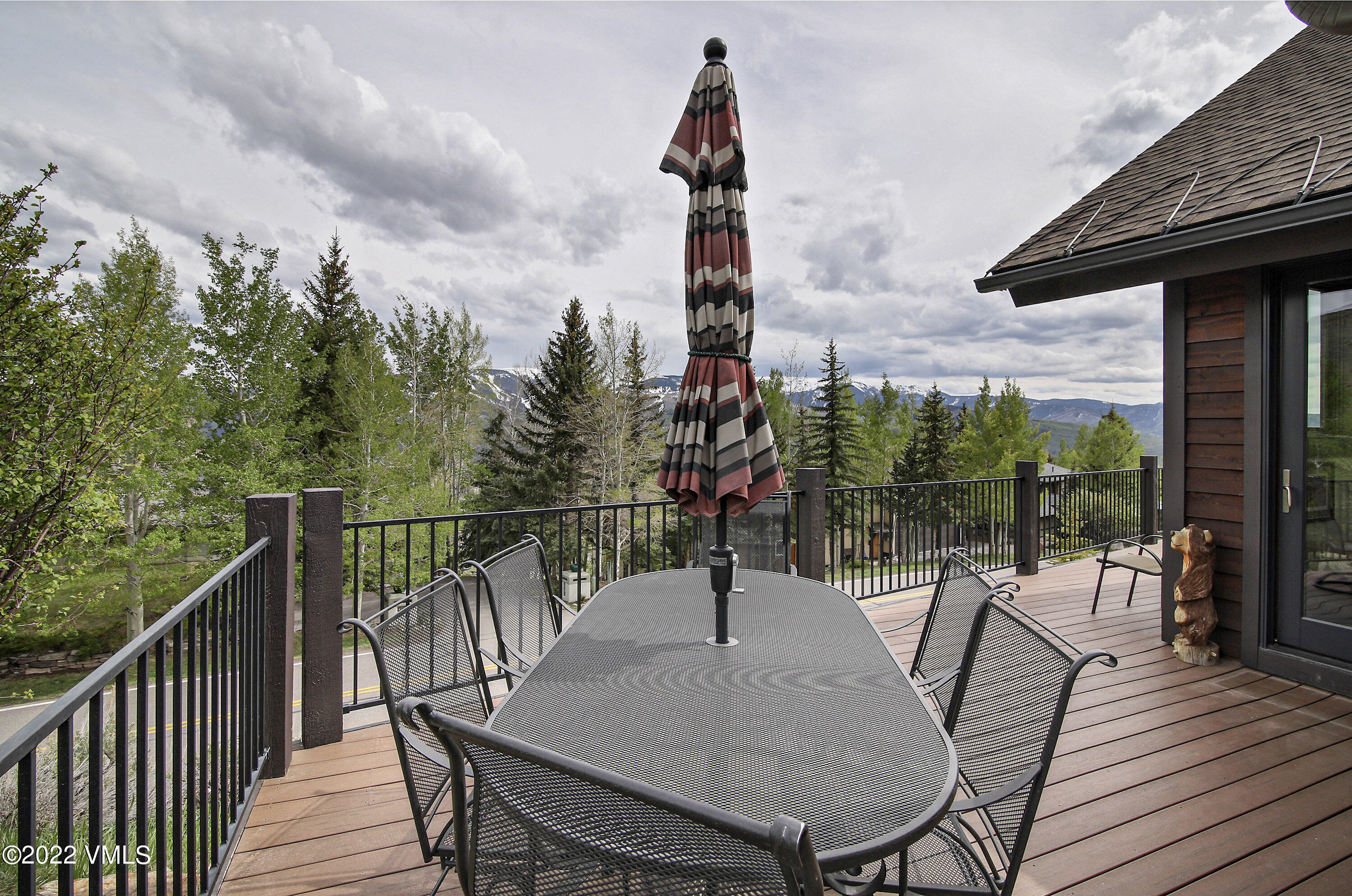 4730 Wildridge Road, Unit B Avon, CO 81620 - Photo 21 of 29 21_4730_e_wildridge_deck_3