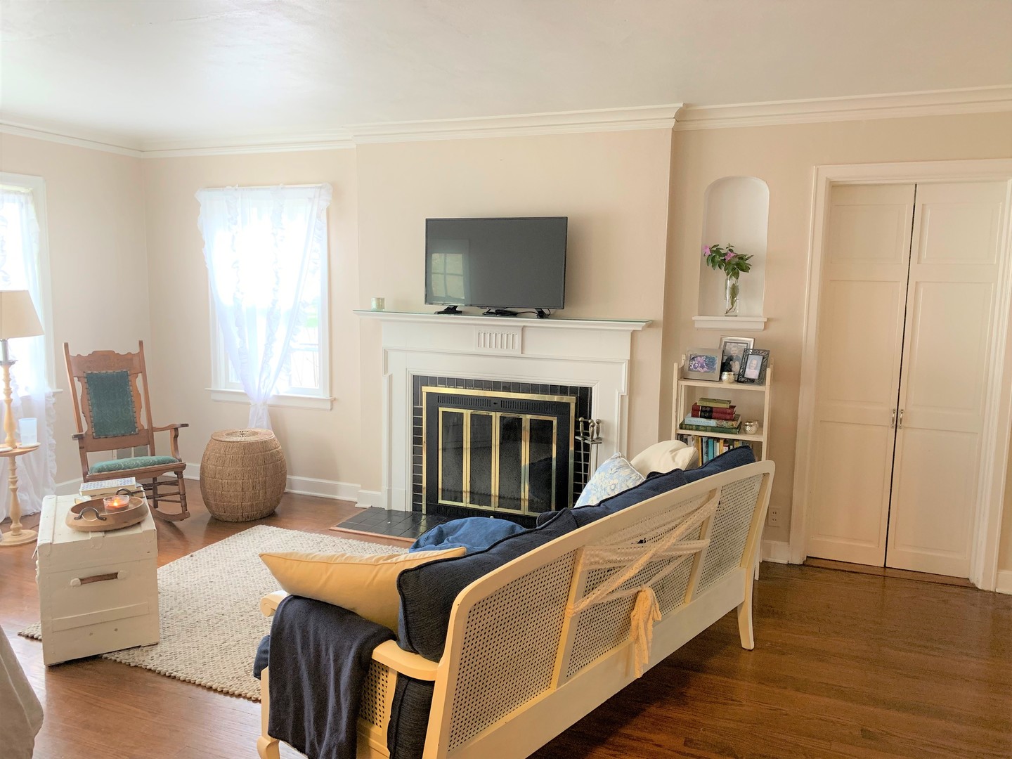 1101 West John Street Champaign, IL 61821 - Photo 3 of 29