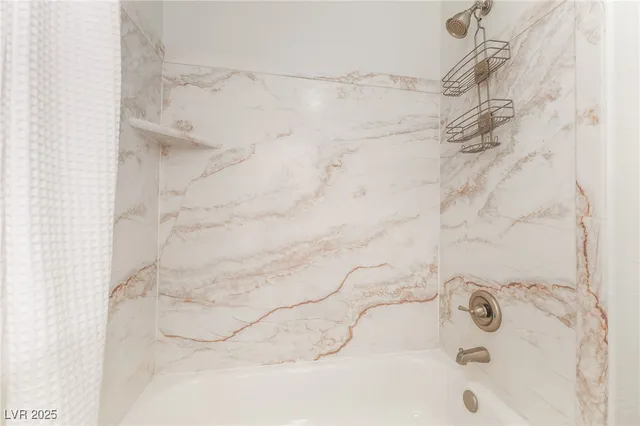 $1,700 | 1851 Hillpointe Road, Unit 1522, Henderson, NV 89074