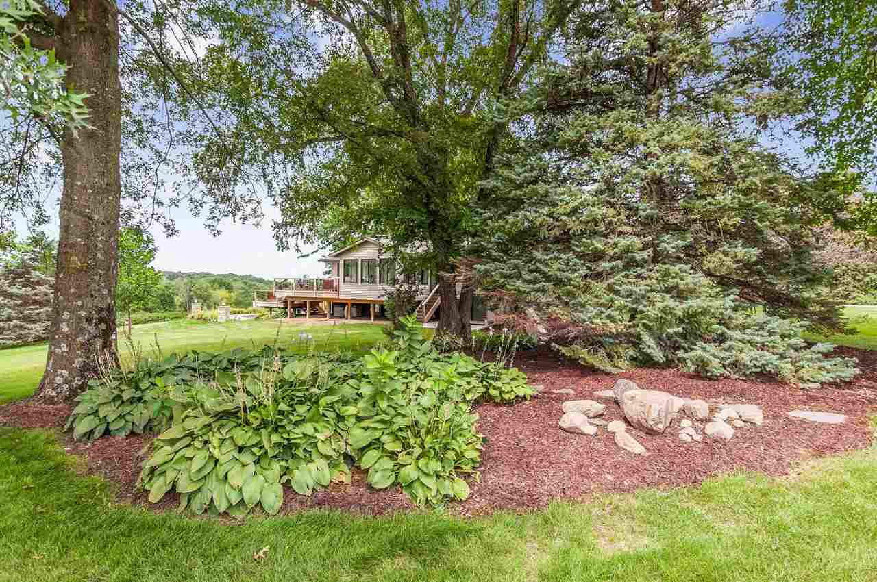 2585 Quincy Road Northeast Solon, IA 52333 - Photo 38 of 48 Gallery Image 38