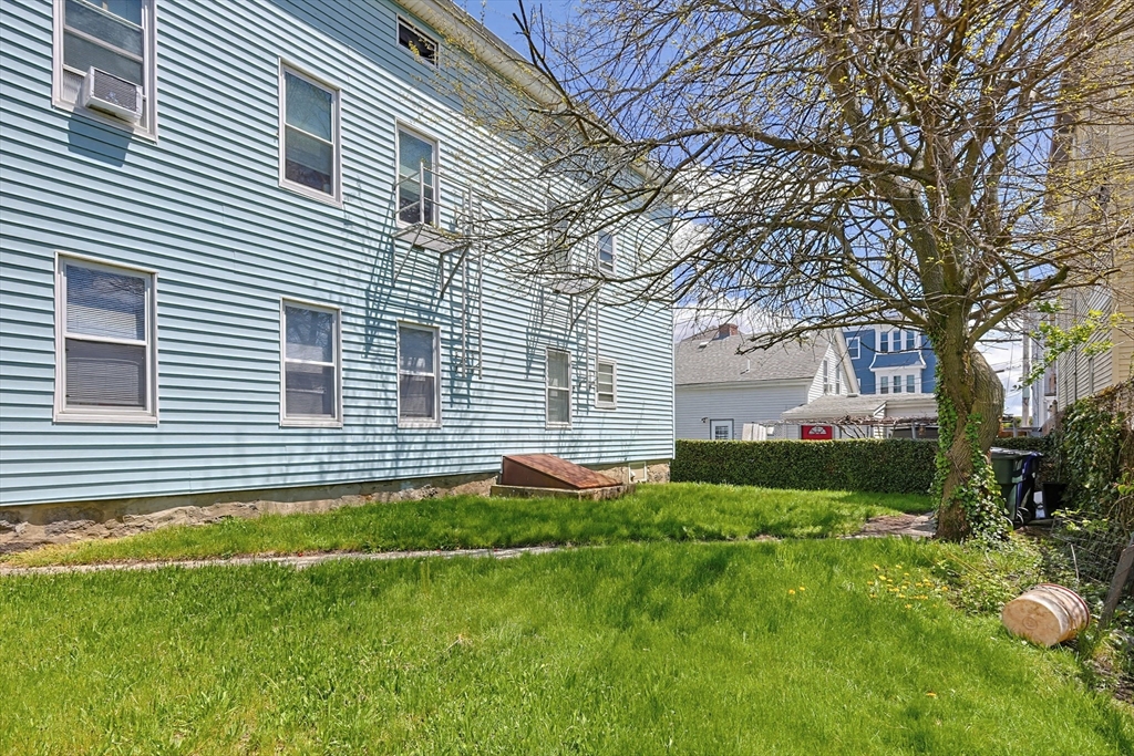 23 Brow Street Fall River, MA 02721 - Photo 4 of 5