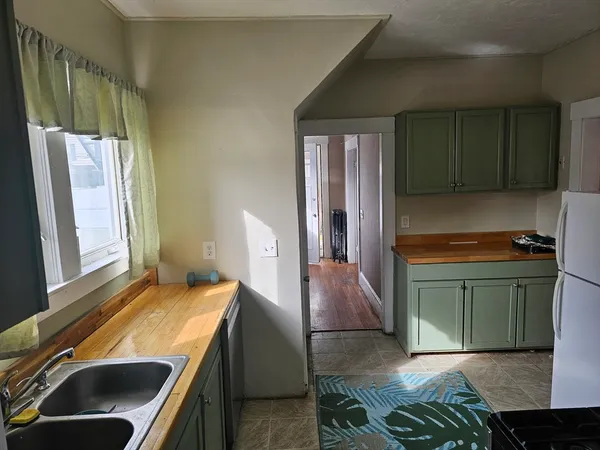 $479,000 | 9 Palmer Road, Framingham, MA 01702