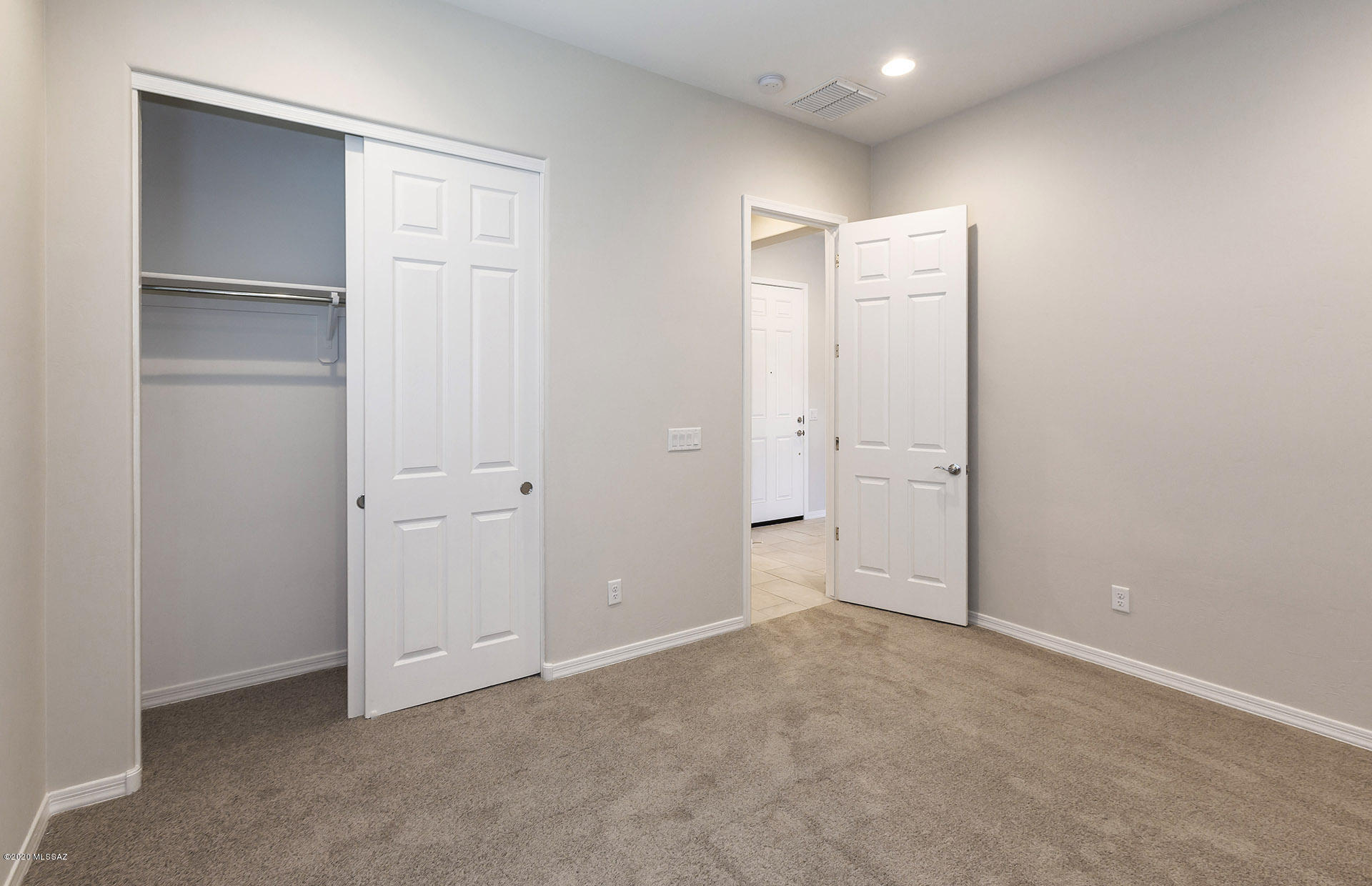 712 East Romsdalen Road Tucson, AZ 85755 - Photo 33 of 48