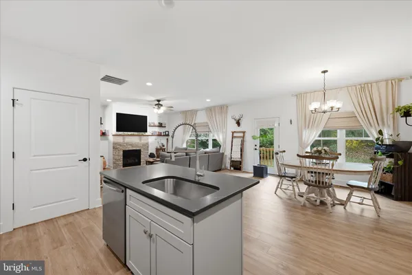 $495,000 | 114 Masters Drive, Cross Junction, VA 22625