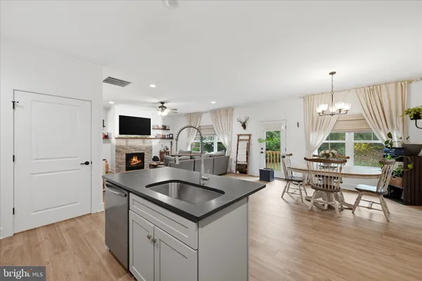 $495,000 | 114 Masters Drive, Cross Junction, VA 22625