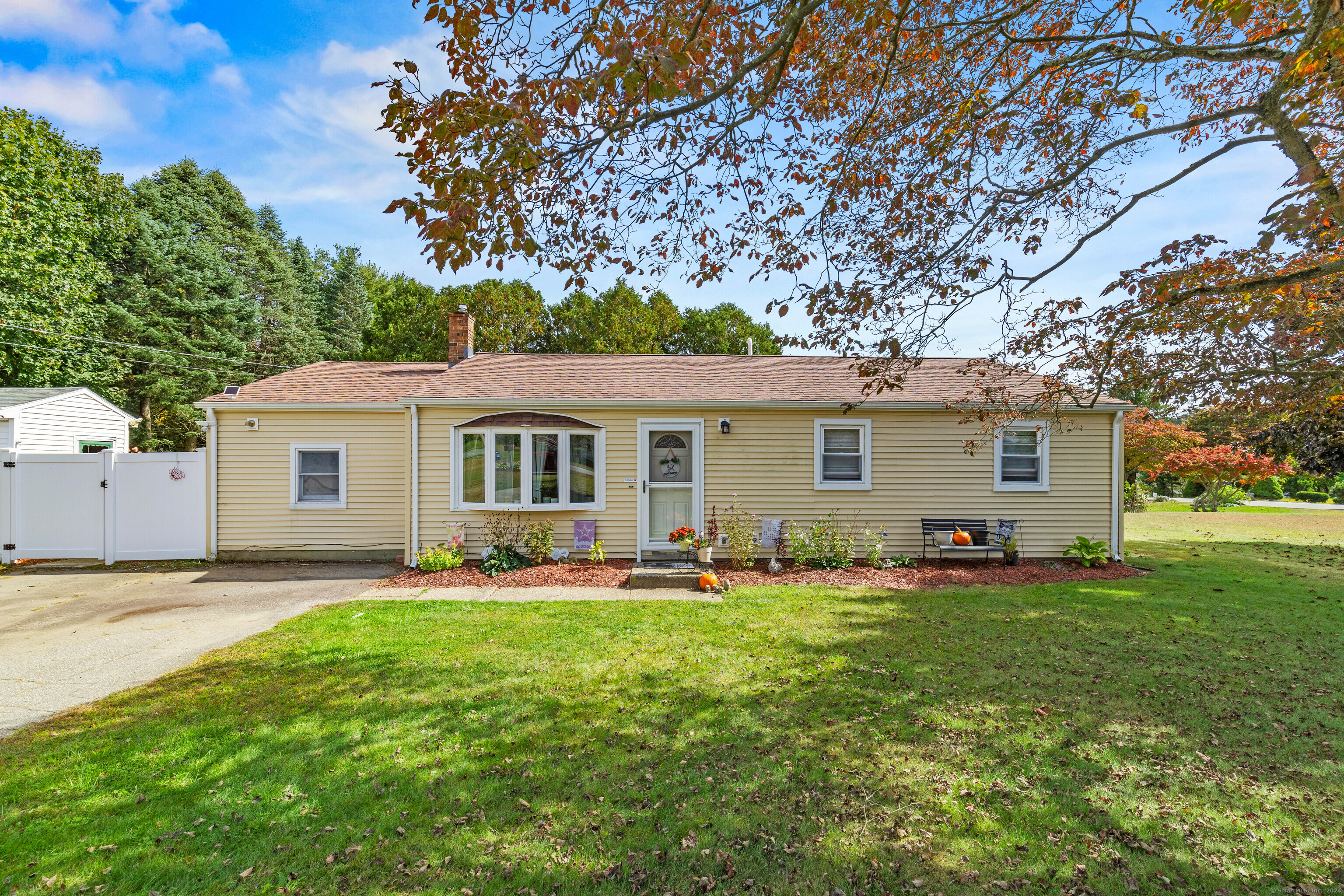 32 Blueberry Hill Road Norwich, CT 06360 - Photo 1 of 1 Gallery Image 1