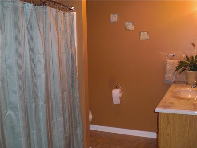 1205 Rowin Road Indianapolis, IN 46220 - Photo 8 of 17 Gallery Image 8