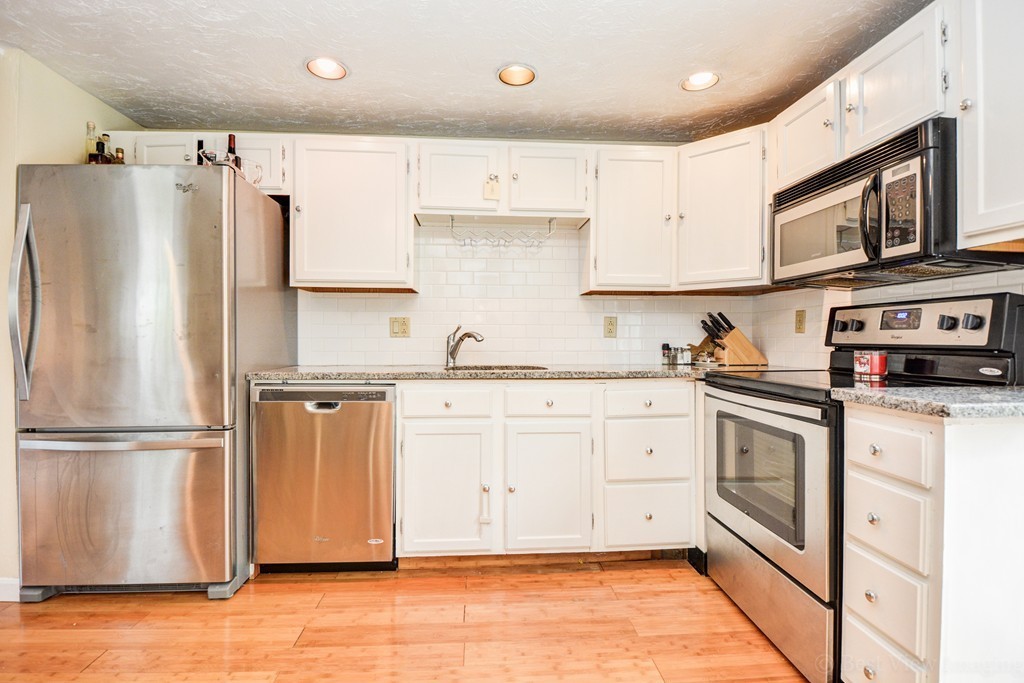 6 Winslow Road Sharon, MA 02067 - Photo 11 of 17 Gallery Image 11