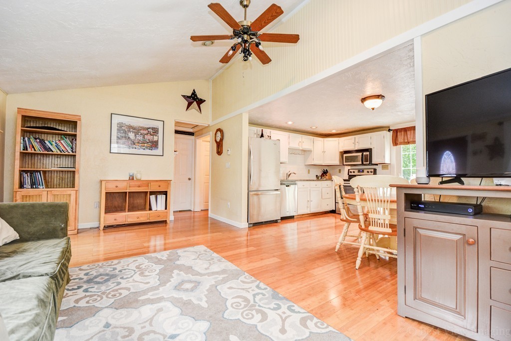6 Winslow Road Sharon, MA 02067 - Photo 7 of 17 Gallery Image 7