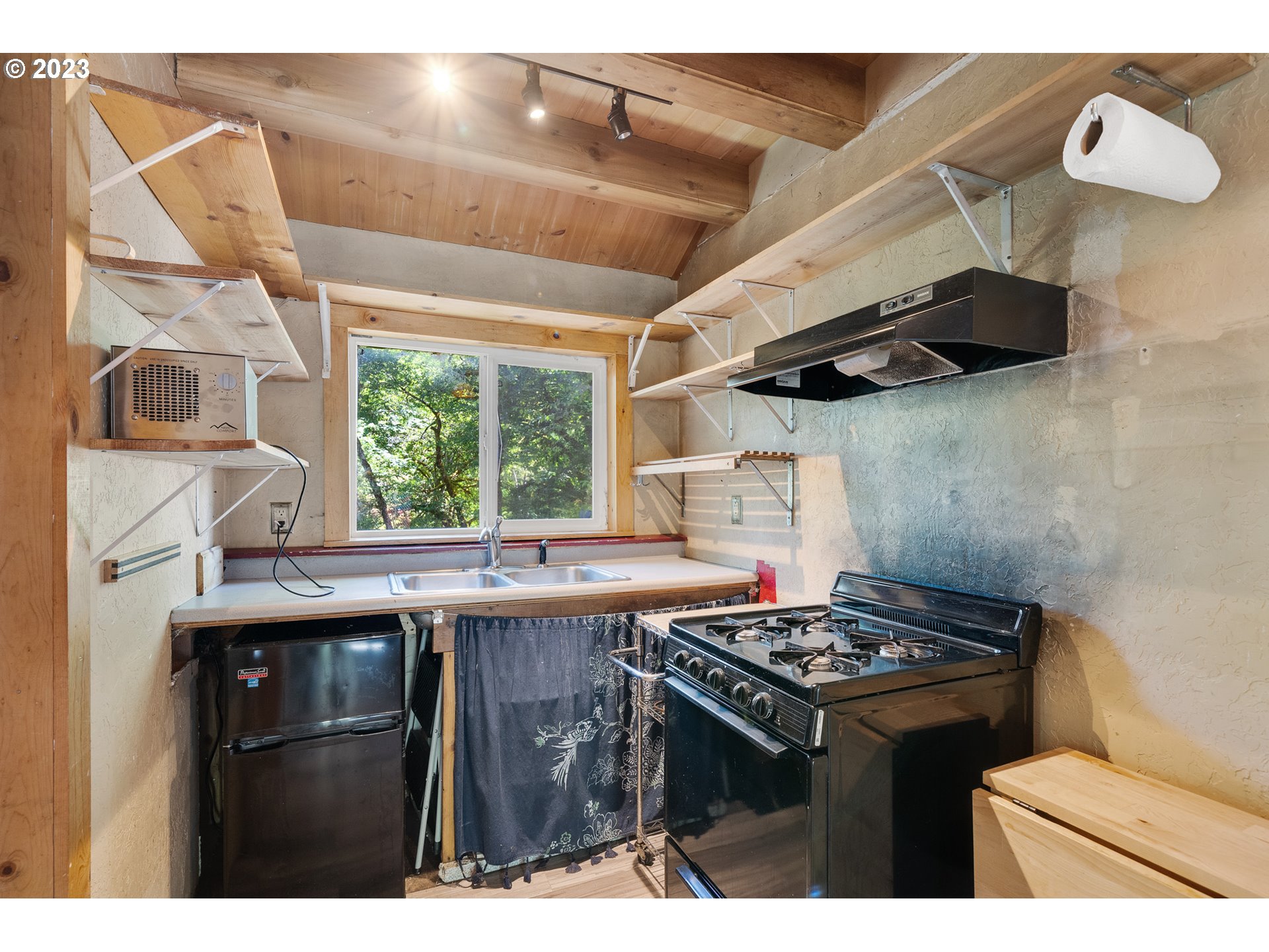 28095 Trask River Road Tillamook, OR 97141 - Photo 6 of 20 Gallery Image 6