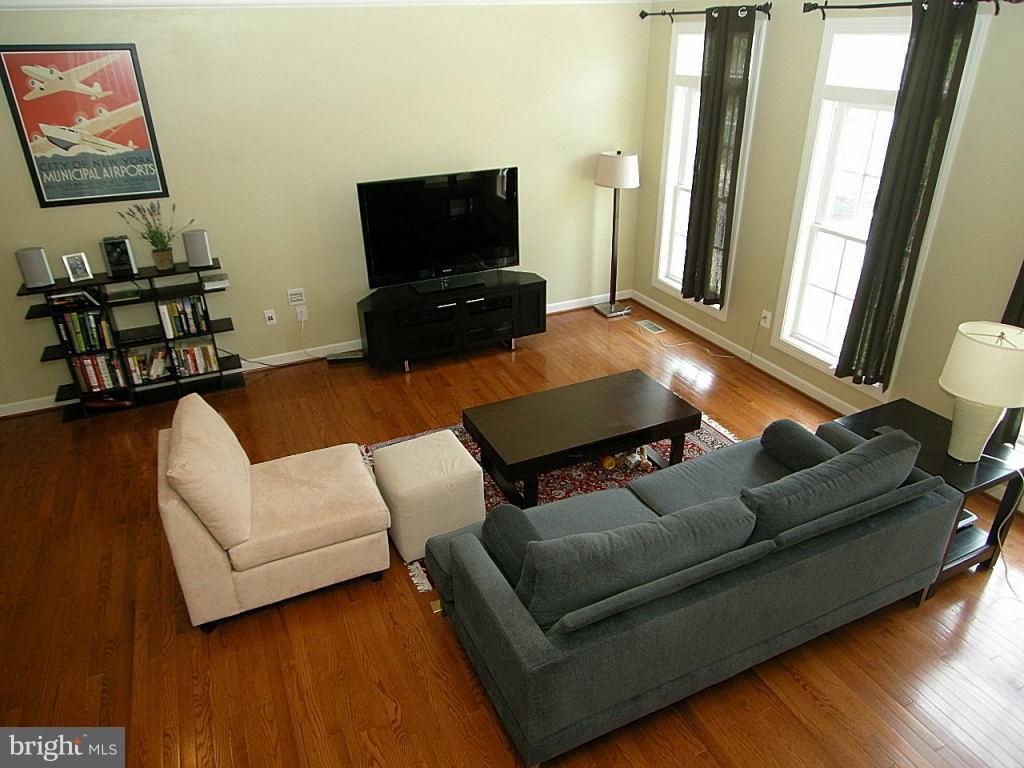 1604 Regent Manor Court Silver Spring, MD 20904 - Photo 4 of 12 Family Room