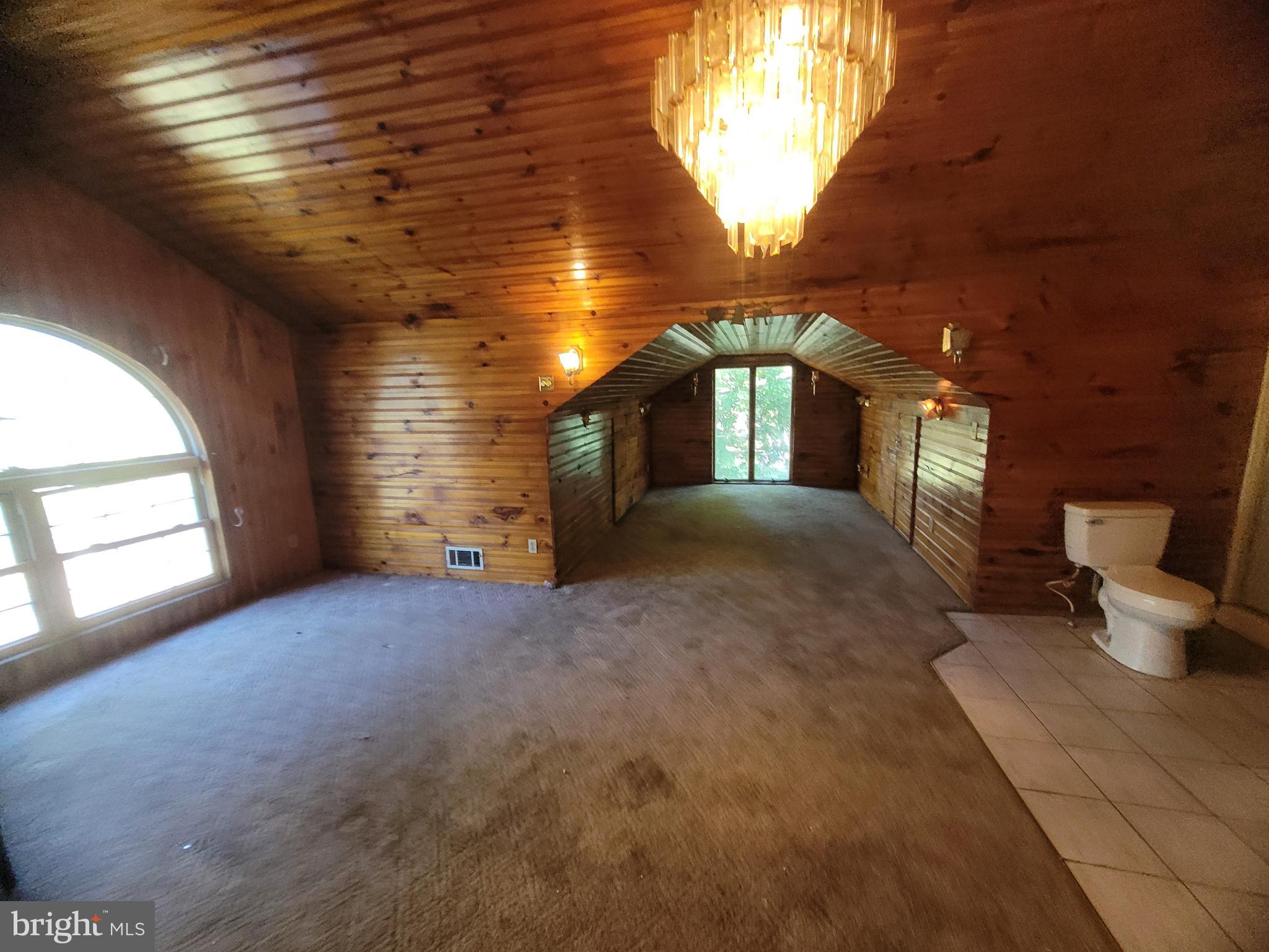 12700 Hockman Road Southeast Cumberland, MD 21502 - Photo 24 of 27 a view of a livingroom with furniture and window