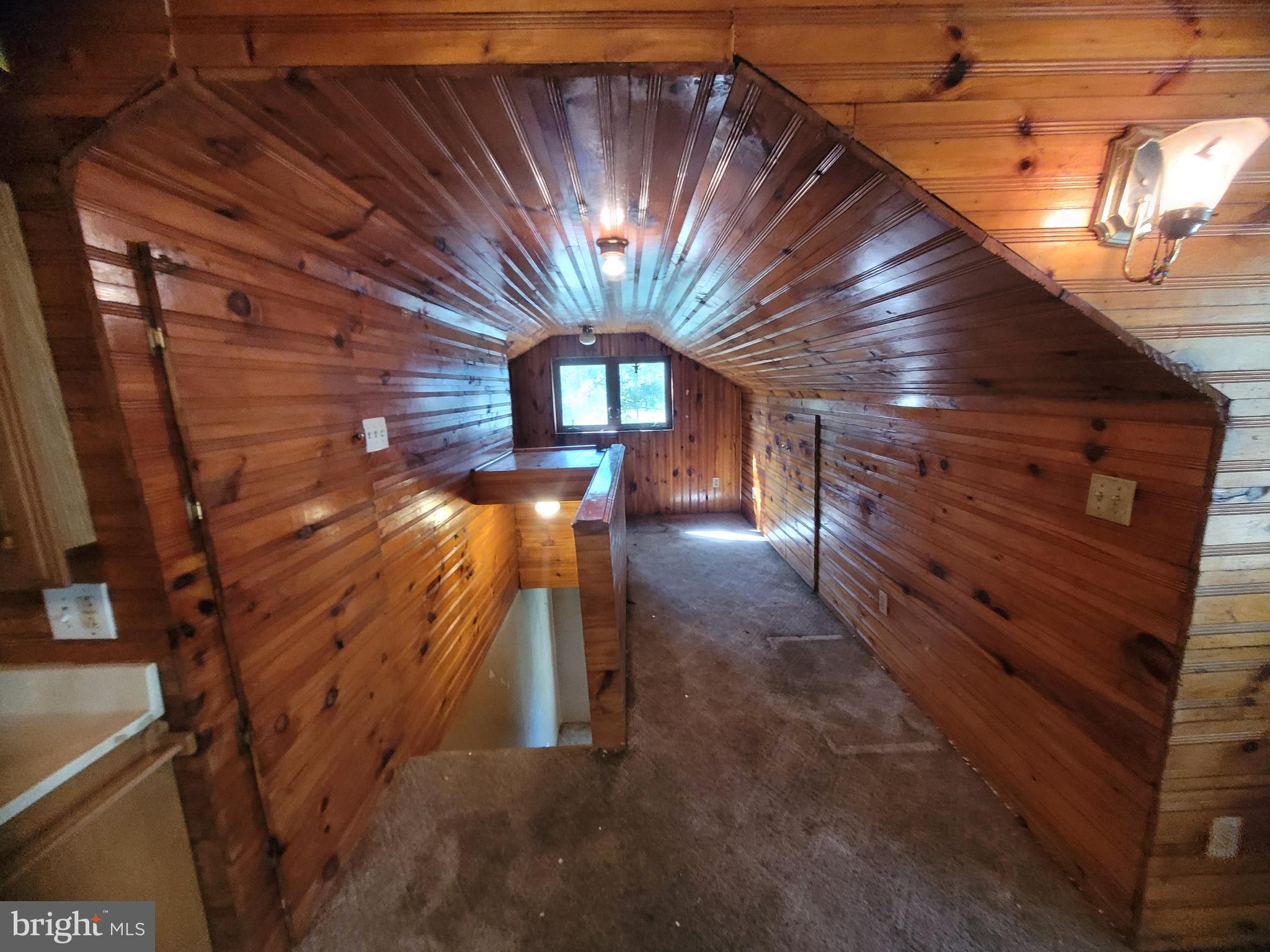 12700 Hockman Road Southeast Cumberland, MD 21502 - Photo 27 of 27 a view of entryway