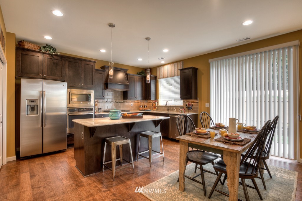 18315 42nd Drive Southeast, Unit 30 Bothell, WA 98012 - Photo 3 of 22 Gallery Image 3