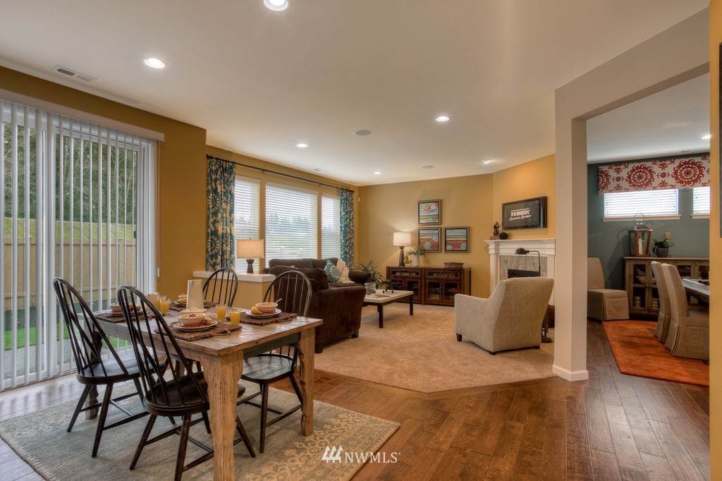 18315 42nd Drive Southeast, Unit 30 Bothell, WA 98012 - Photo 5 of 22 Gallery Image 5