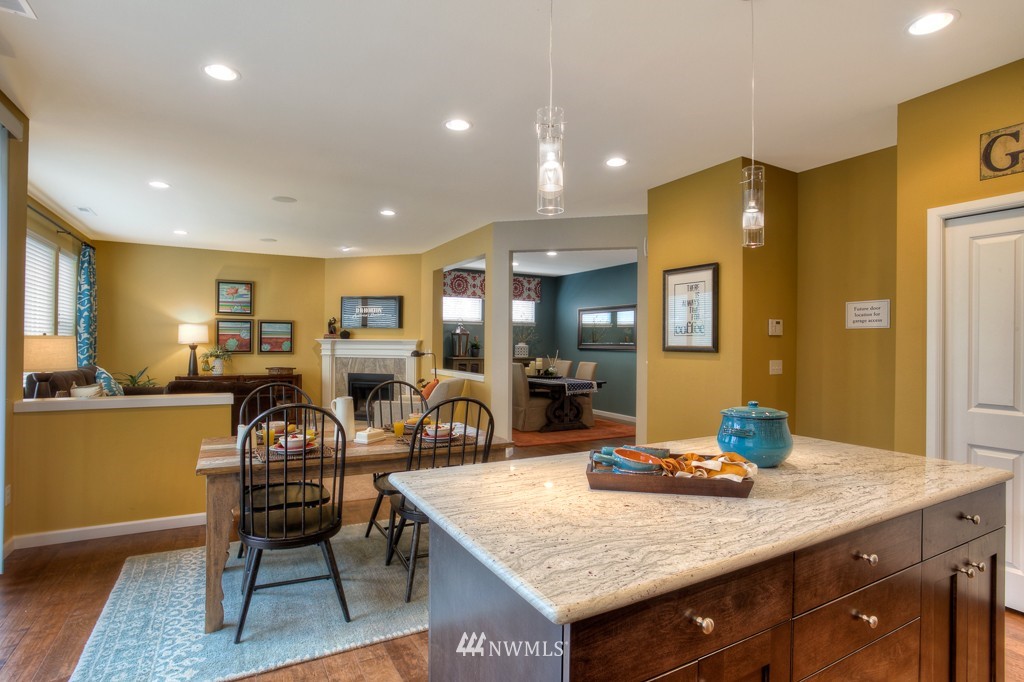 18315 42nd Drive Southeast, Unit 30 Bothell, WA 98012 - Photo 6 of 22 Gallery Image 6