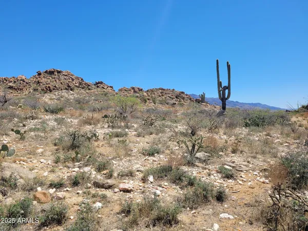 $316,680 | 0 South Date Creek Road, Unit I3, Congress, AZ 85332