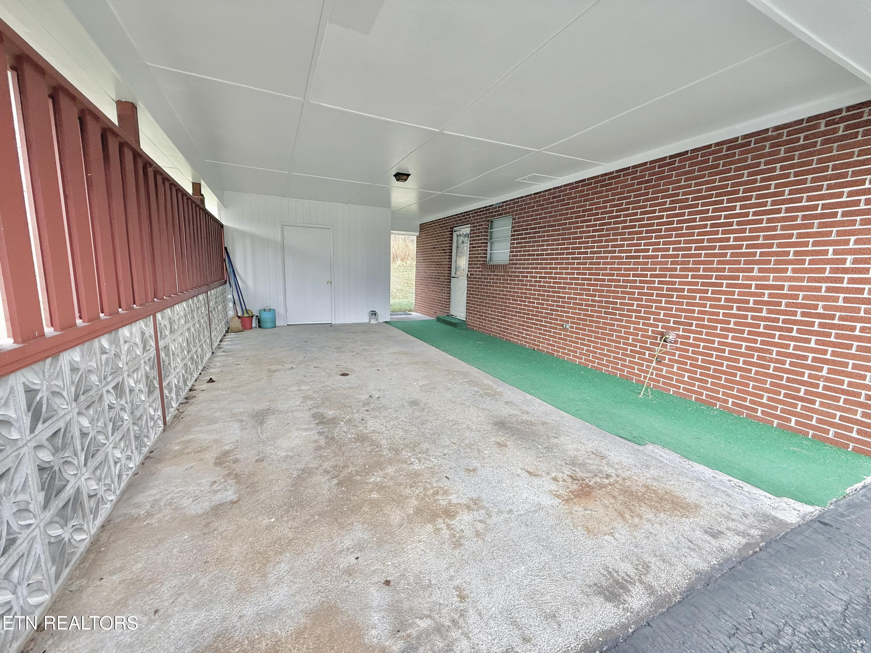 487 Right Poor Valley Road Pennington Gap, VA 24277 - Photo 18 of 19 IMG_3315