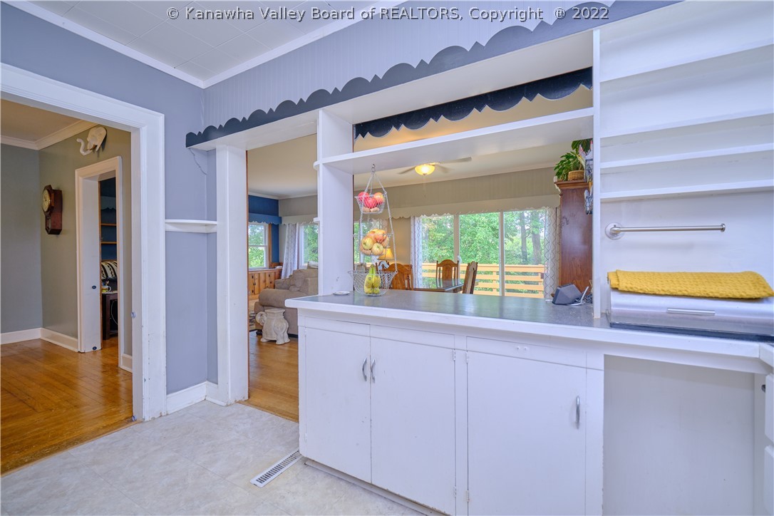 1226 Oakmont Road Charleston, WV 25314 - Photo 21 of 48 Gallery Image 21