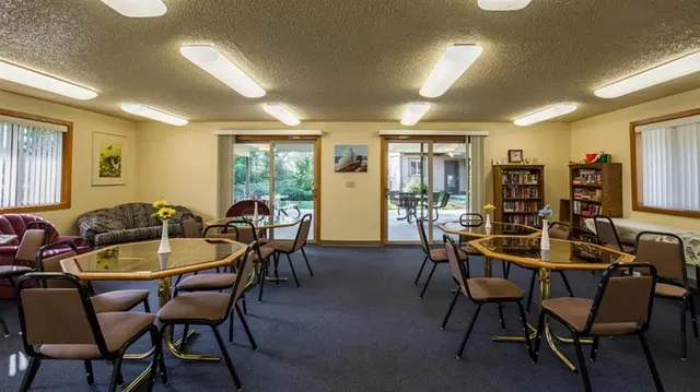 $1,089 | 933 North Rose Street, Phoenix, OR 97535