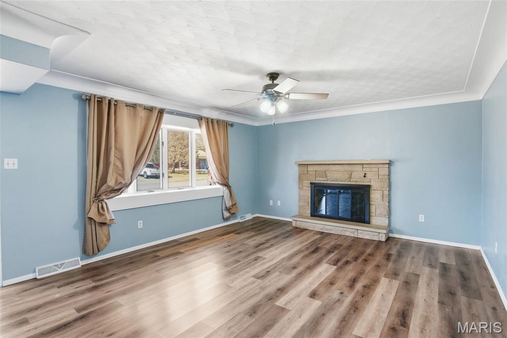 308 South Smiley Street O'Fallon, IL 62269 - Photo 3 of 25