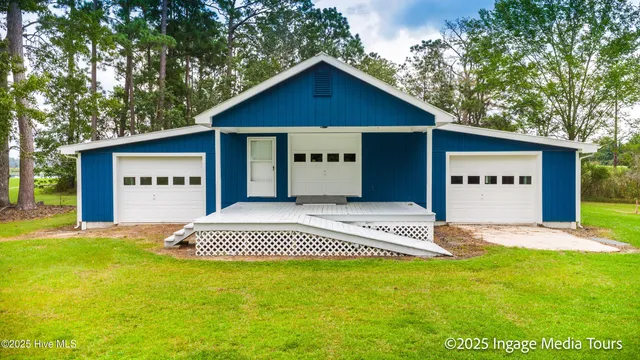 $2,100,000 | 37705 Highway 264, Belhaven, NC 27810