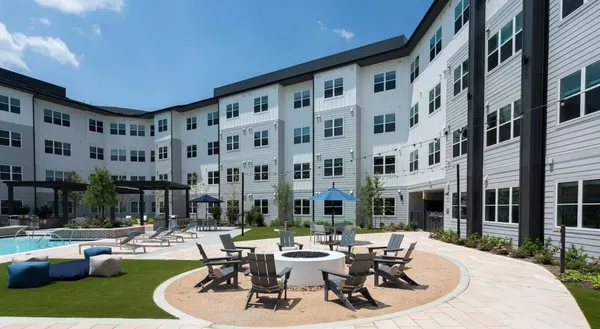 $2,242 | 19101 Town Ridge Lane, Unit 5302, Webster, TX 77598