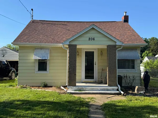 $45,000 | 206 6th Street, St. David, IL 61563