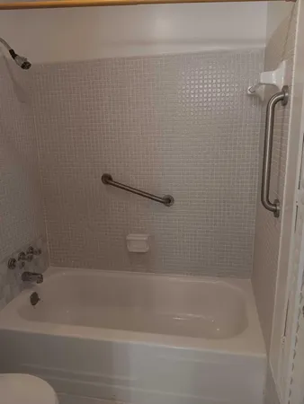 $1,900 | 20886 Vinesta Circle, Unit 313, Boca Raton, FL 33433